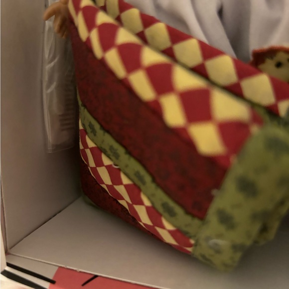 Pristine condition hi! I’m Ginny Doll. Quilting Bee - Picture 2 of 6